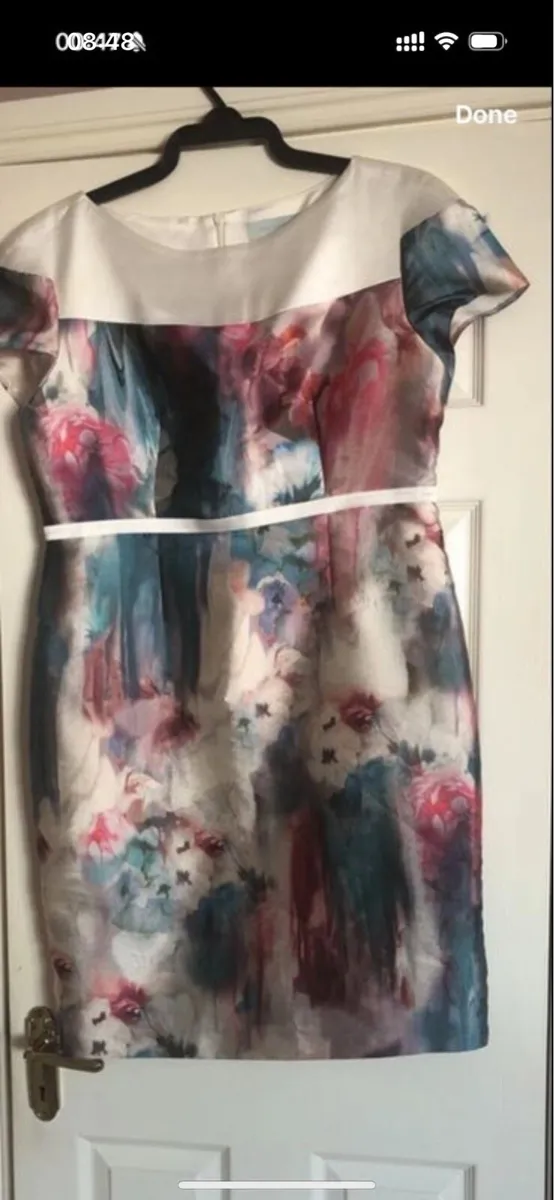 Ladies dress - Image 2