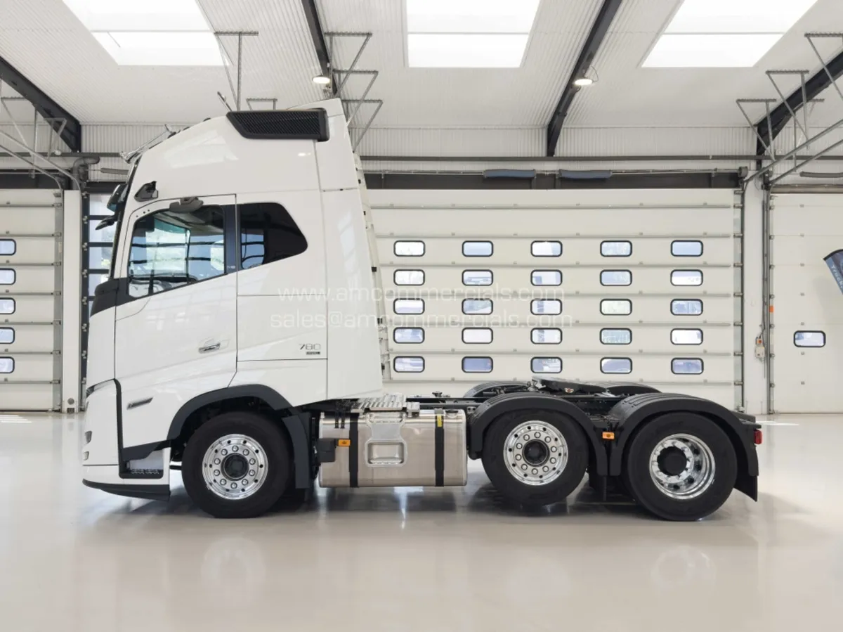 NEW 2026 VOLVO FH16 780 GLOBETROTTER XL - Image 4