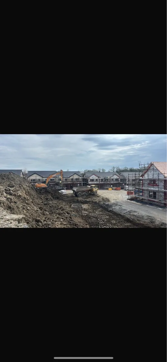 Site foreman & Groundworkers wanted - Image 2