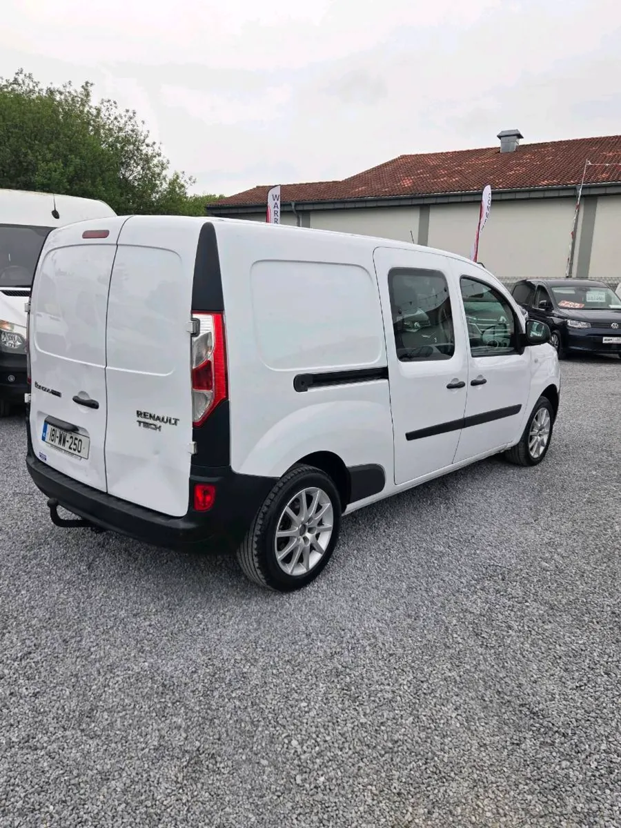 Renault kangoo maxi Crewcab - Image 4