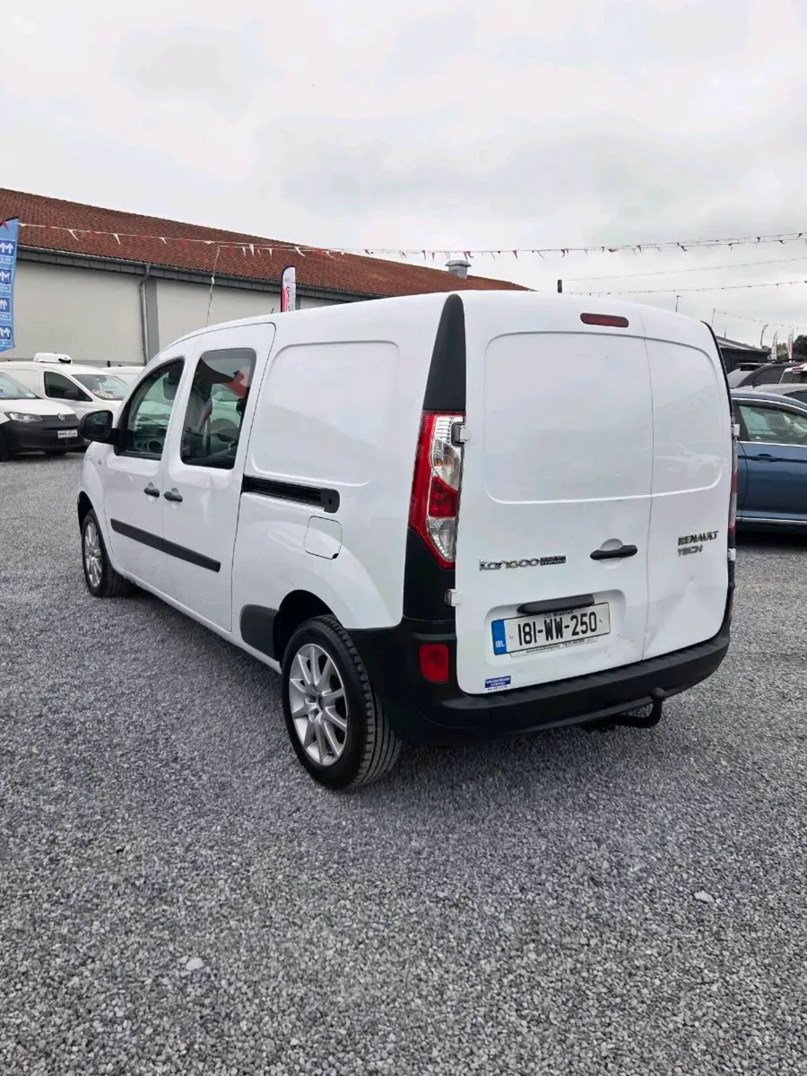 Renault kangoo maxi Crewcab - Image 3