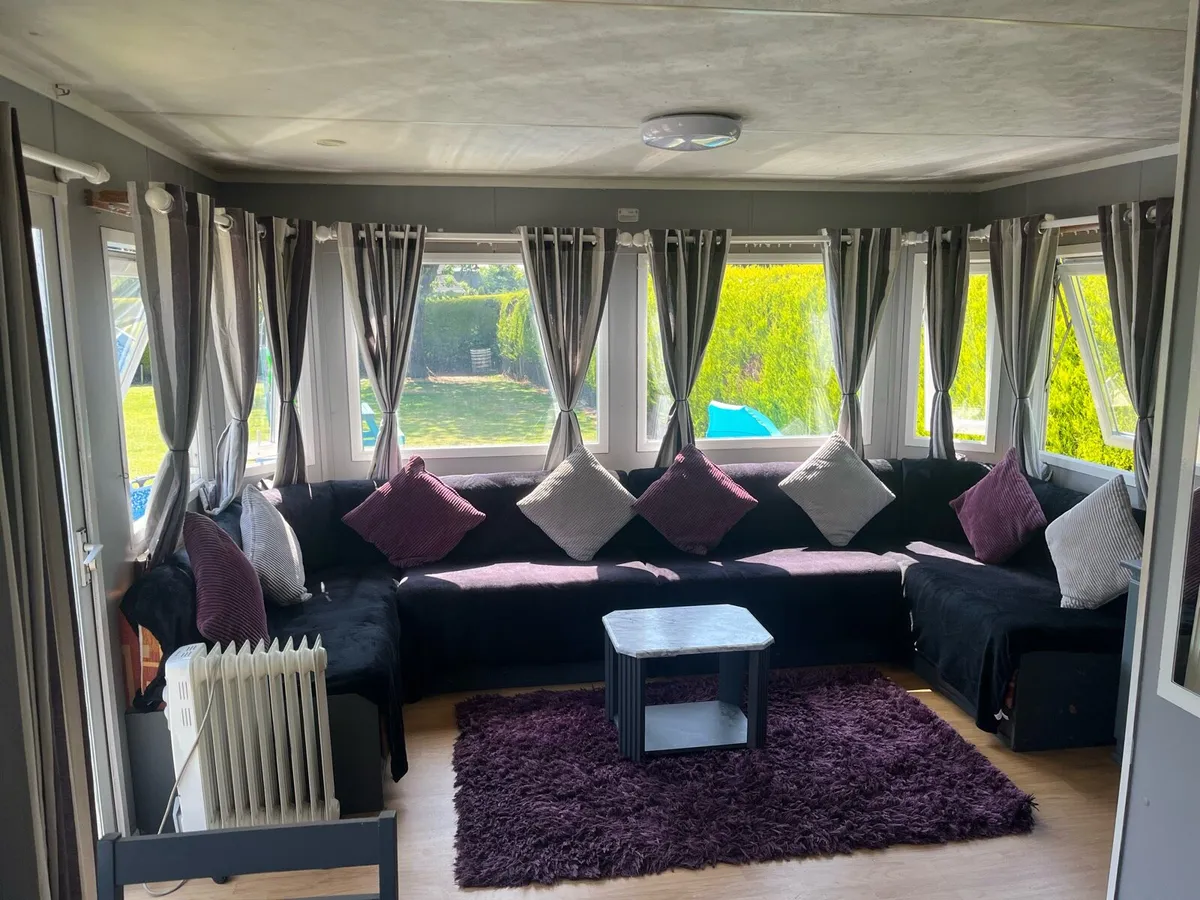 Mobile home - Image 2