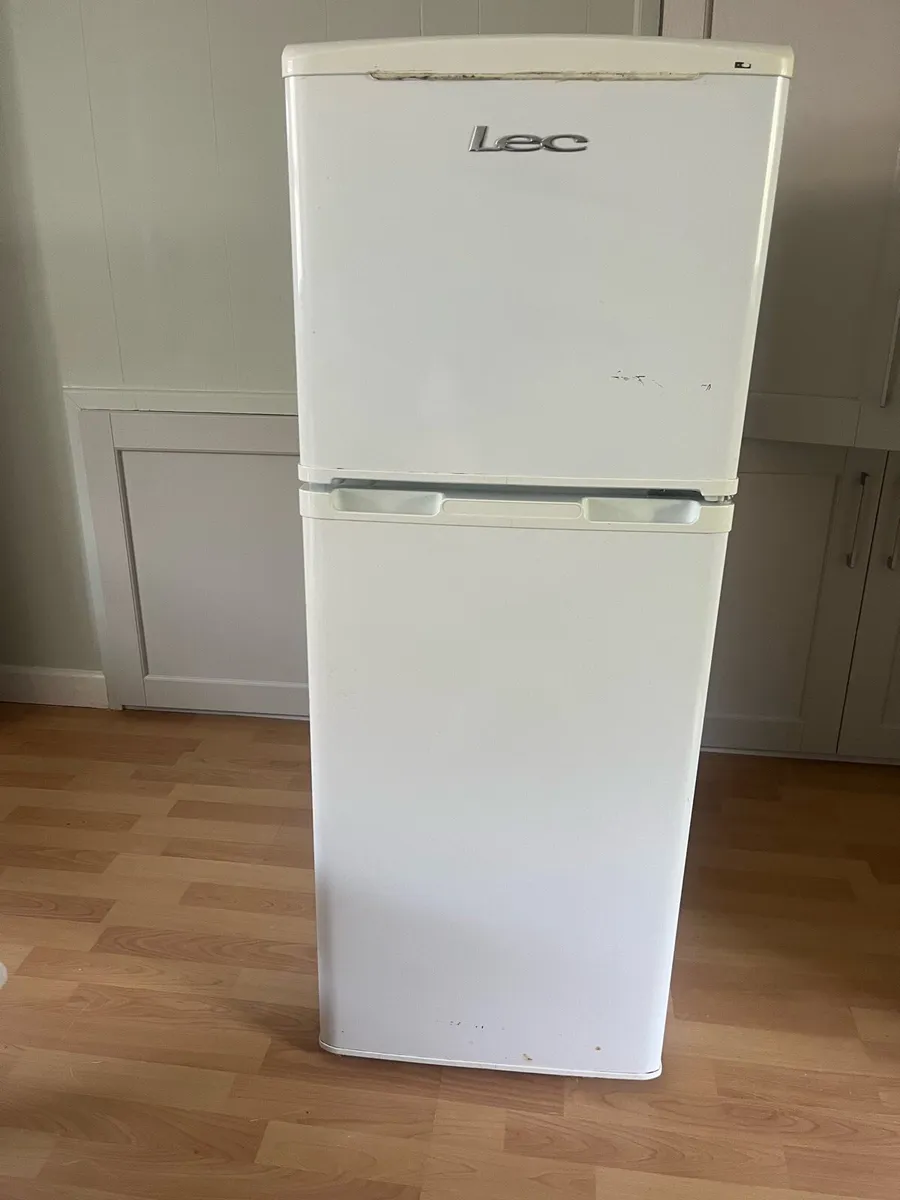 Fridge freezer - Image 4