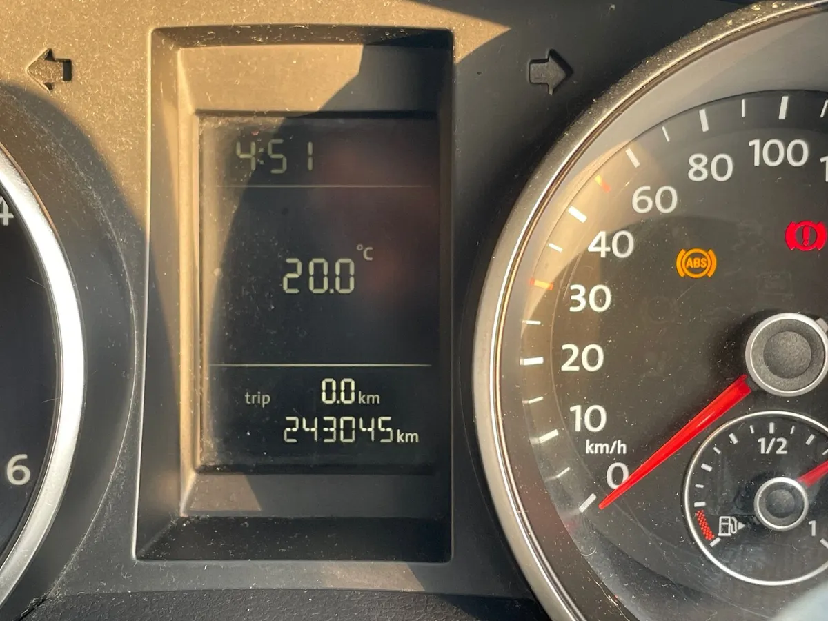 2012 Vw Golf 1.6 diesel - Image 2