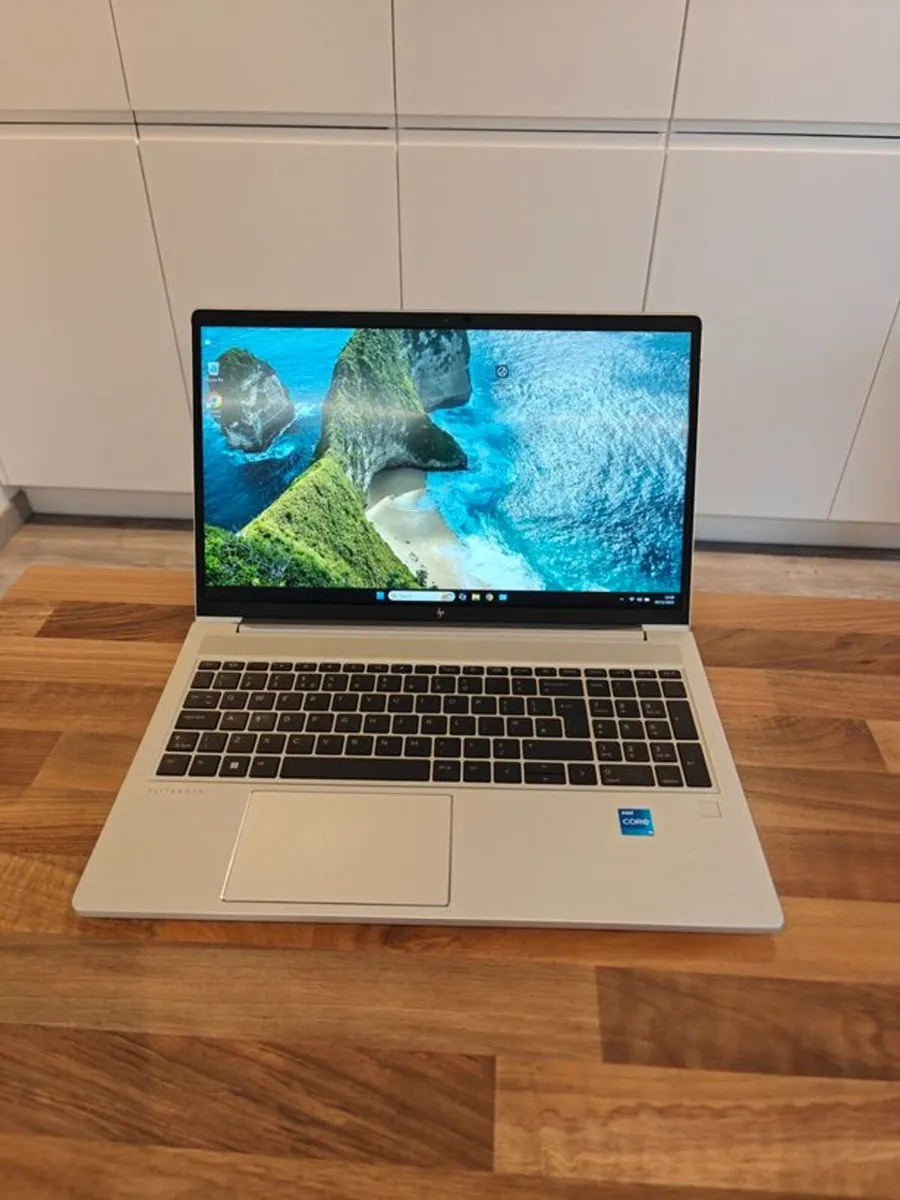 Super HP Elitebook 650 G10 | i5 (13th gen)| 16GB | - Image 1