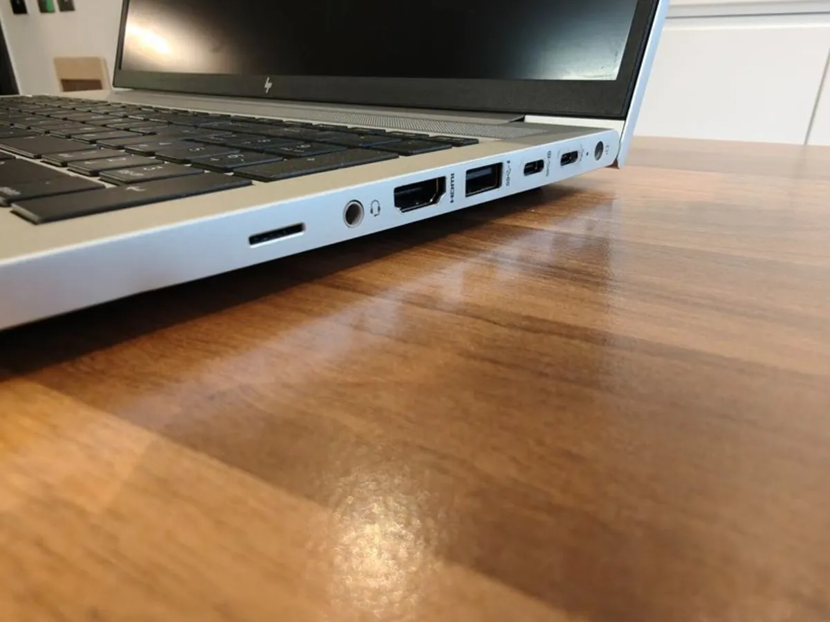 Super HP Elitebook 650 G10 | i5 (13th gen)| 16GB | - Image 2