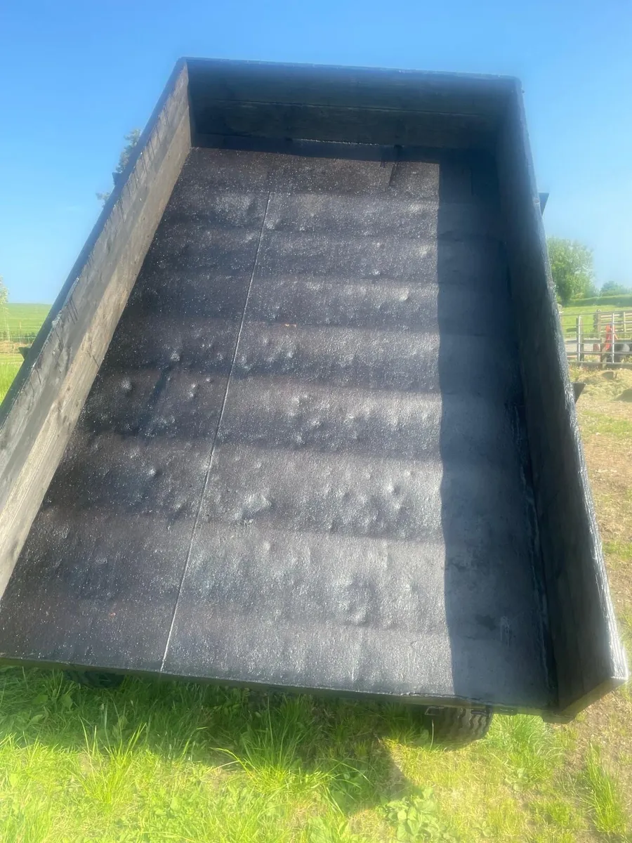 Tipping trailer - Image 2