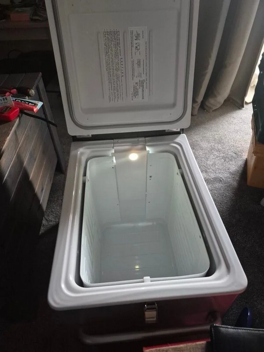 Engel fridge 12v-220v - Image 2