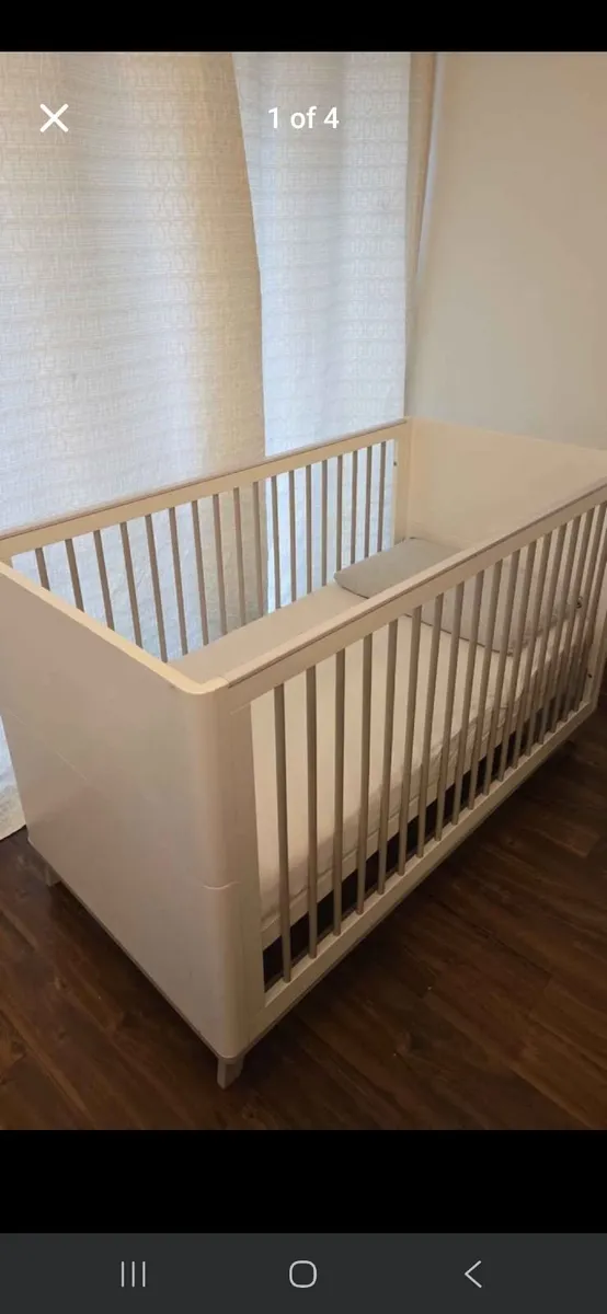 Convertible cot bed with mattress - Image 2