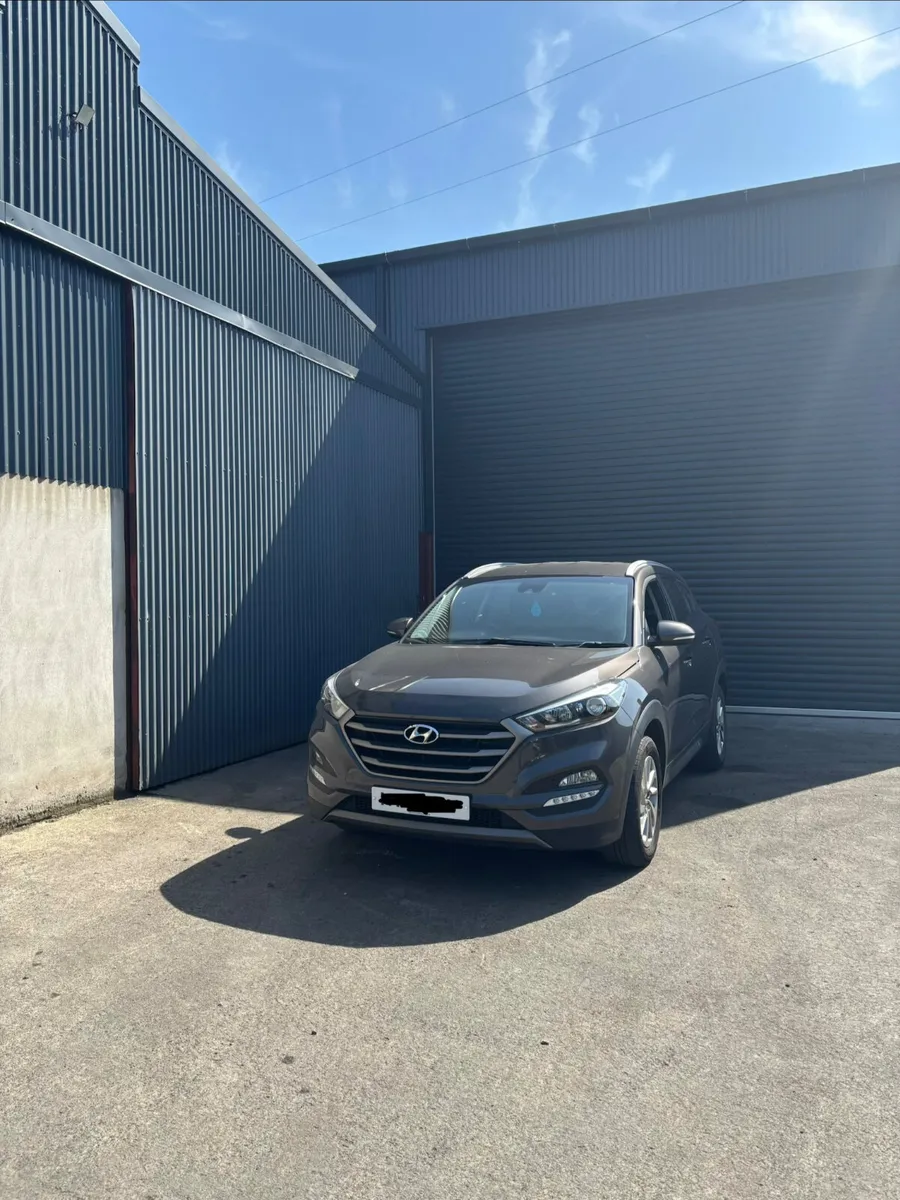 2016 Hyundai Tucson for Breaking - Image 1