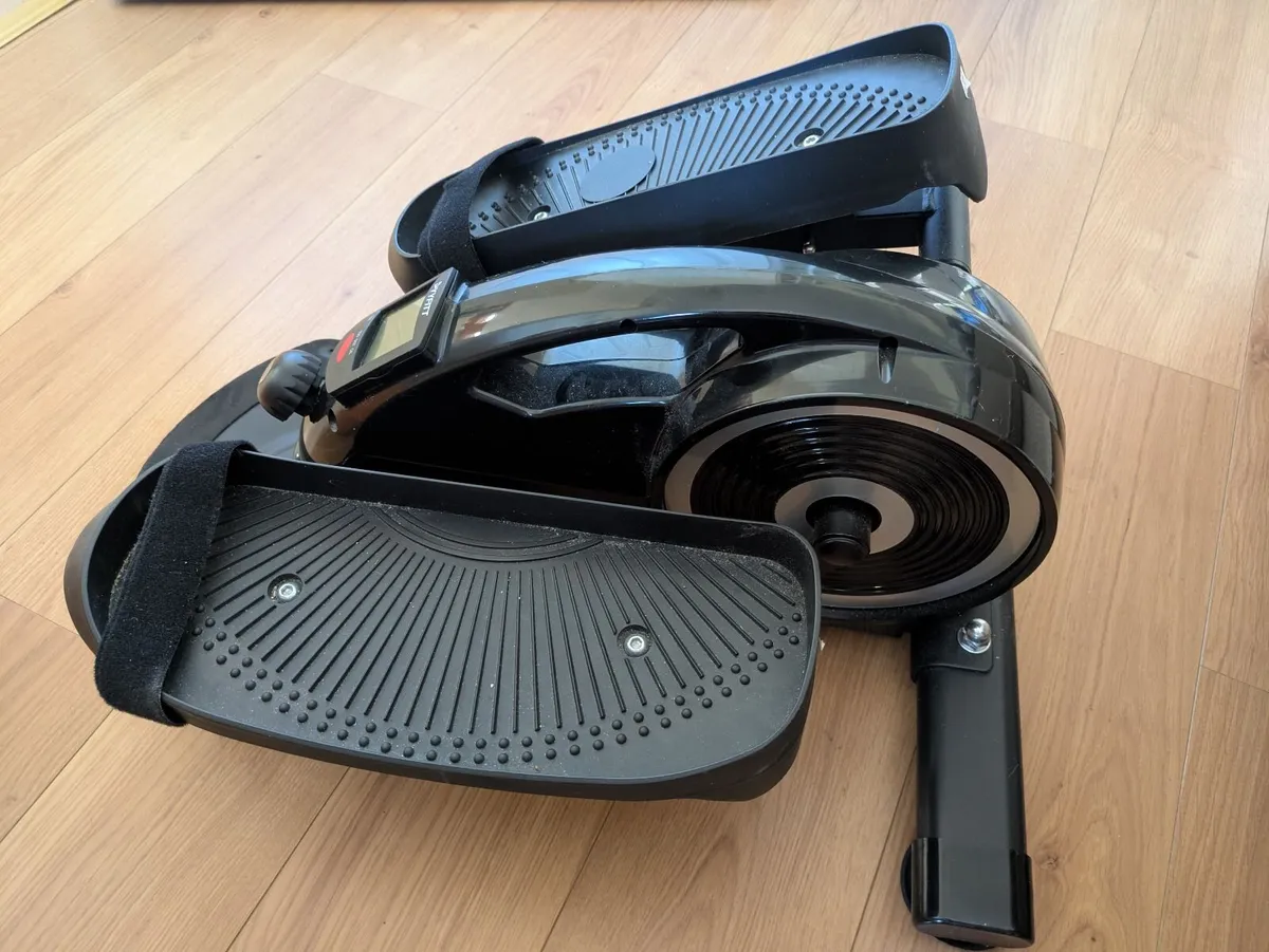 Leg exerciser - Image 3