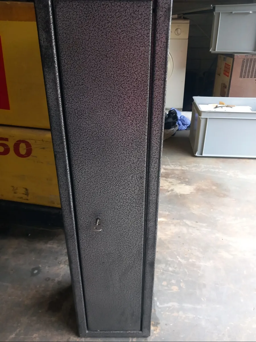 Gun Cabinet - Image 2