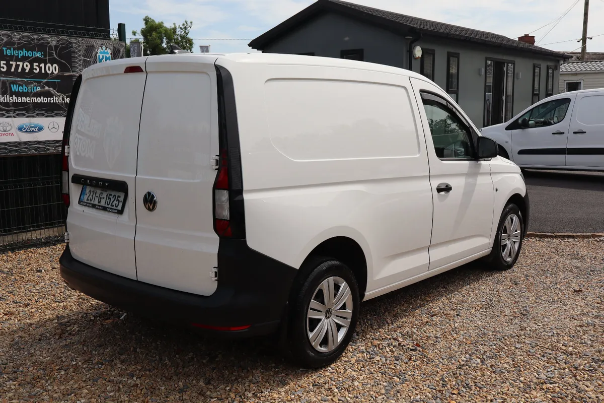 Volkswagen Caddy 2023 - Image 4