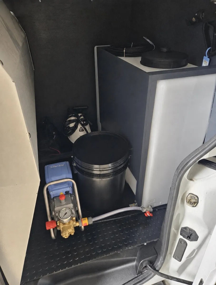 Valeting Van Business Citroen Berlingo - Image 3