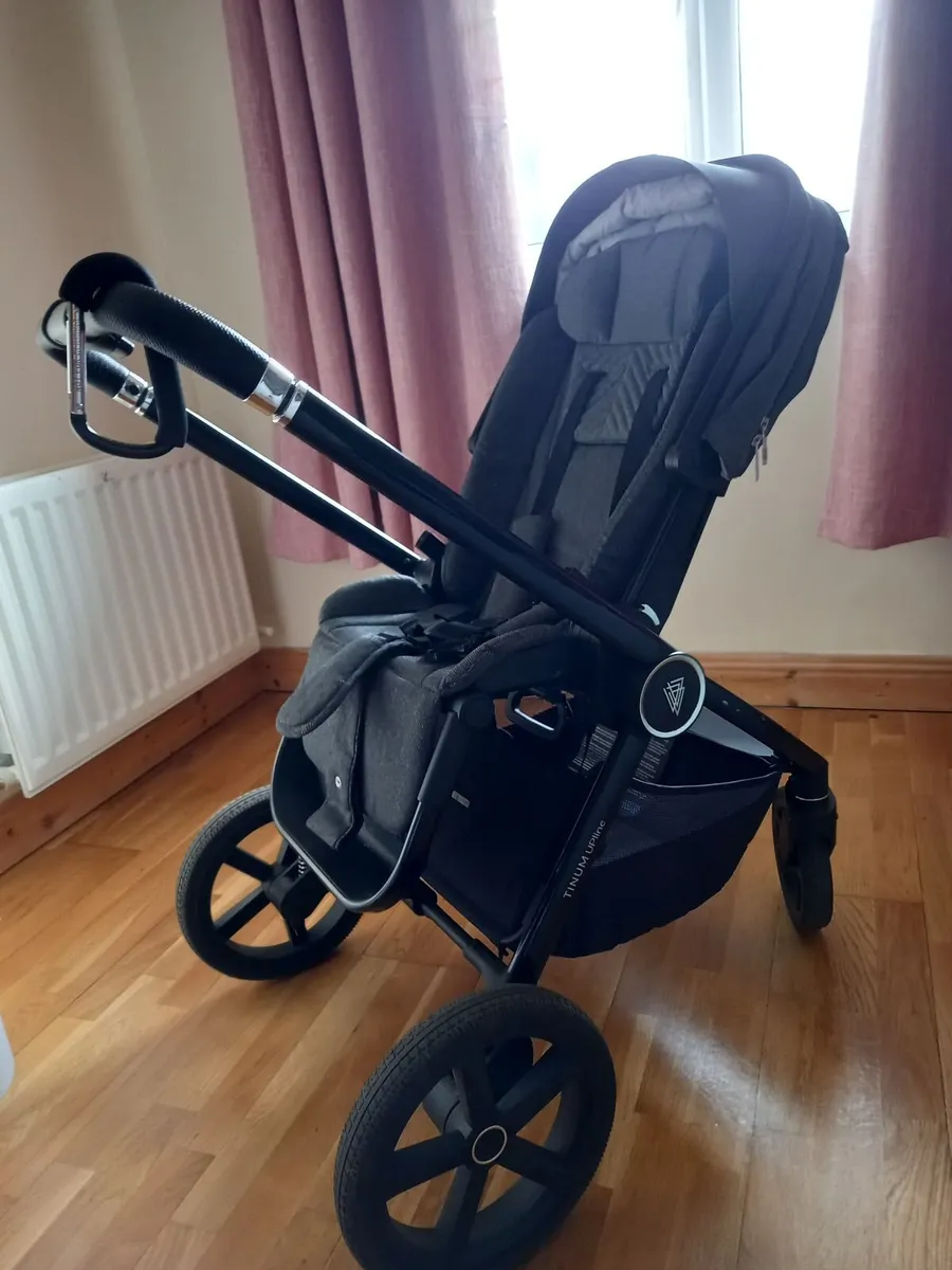 Venicci upline pram system - Image 2