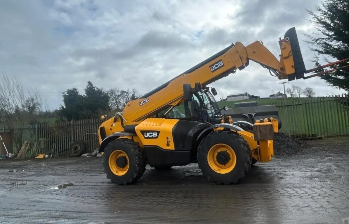JCB 525-125 - Image 1