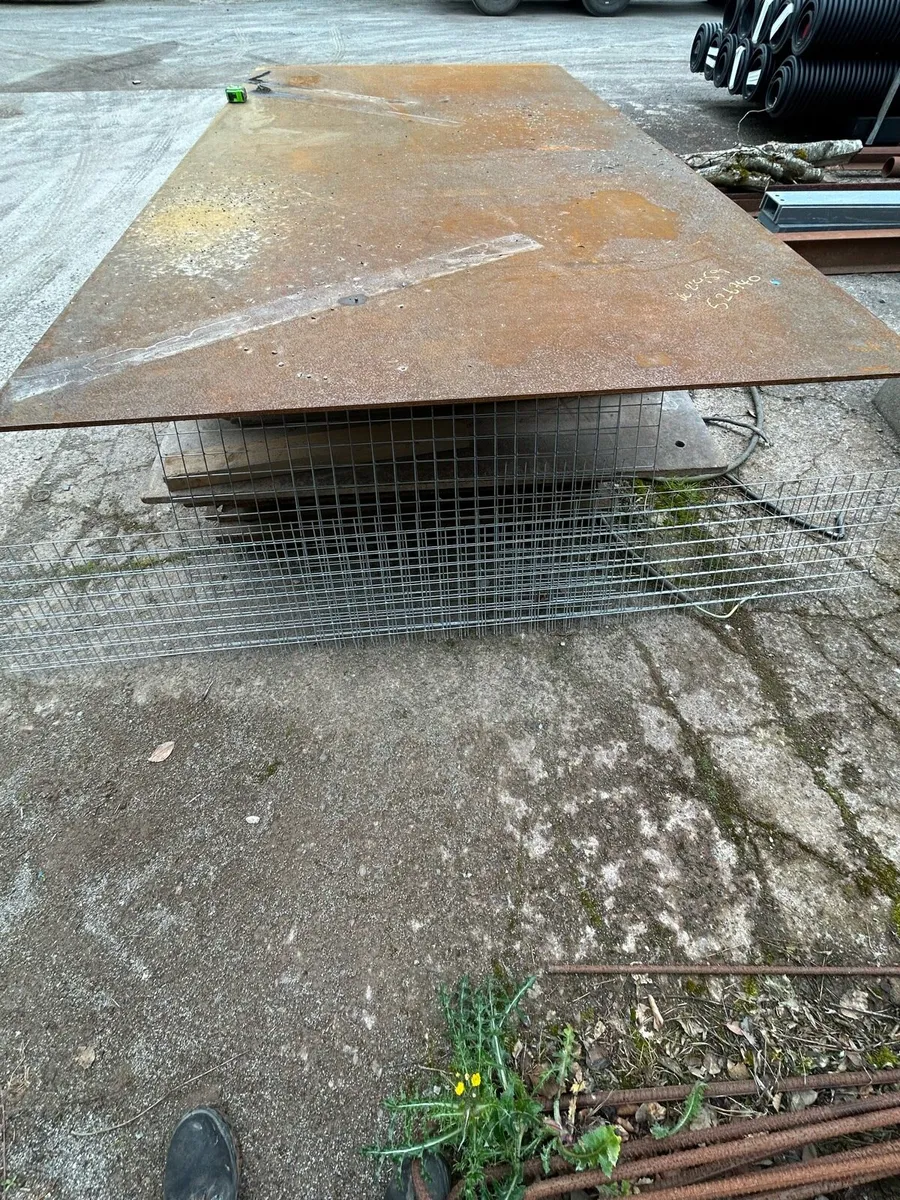 Steel plates - Image 1