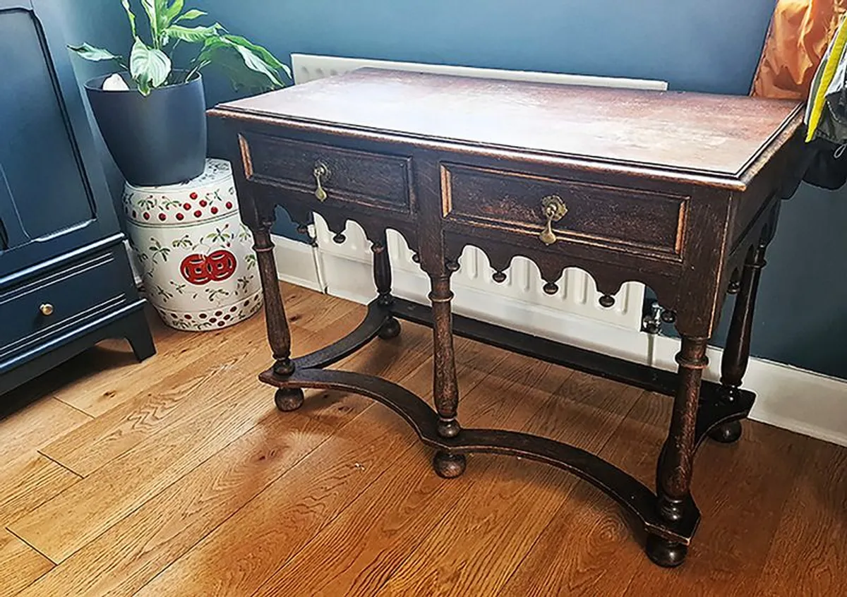 Hall Table with drawers - Image 1