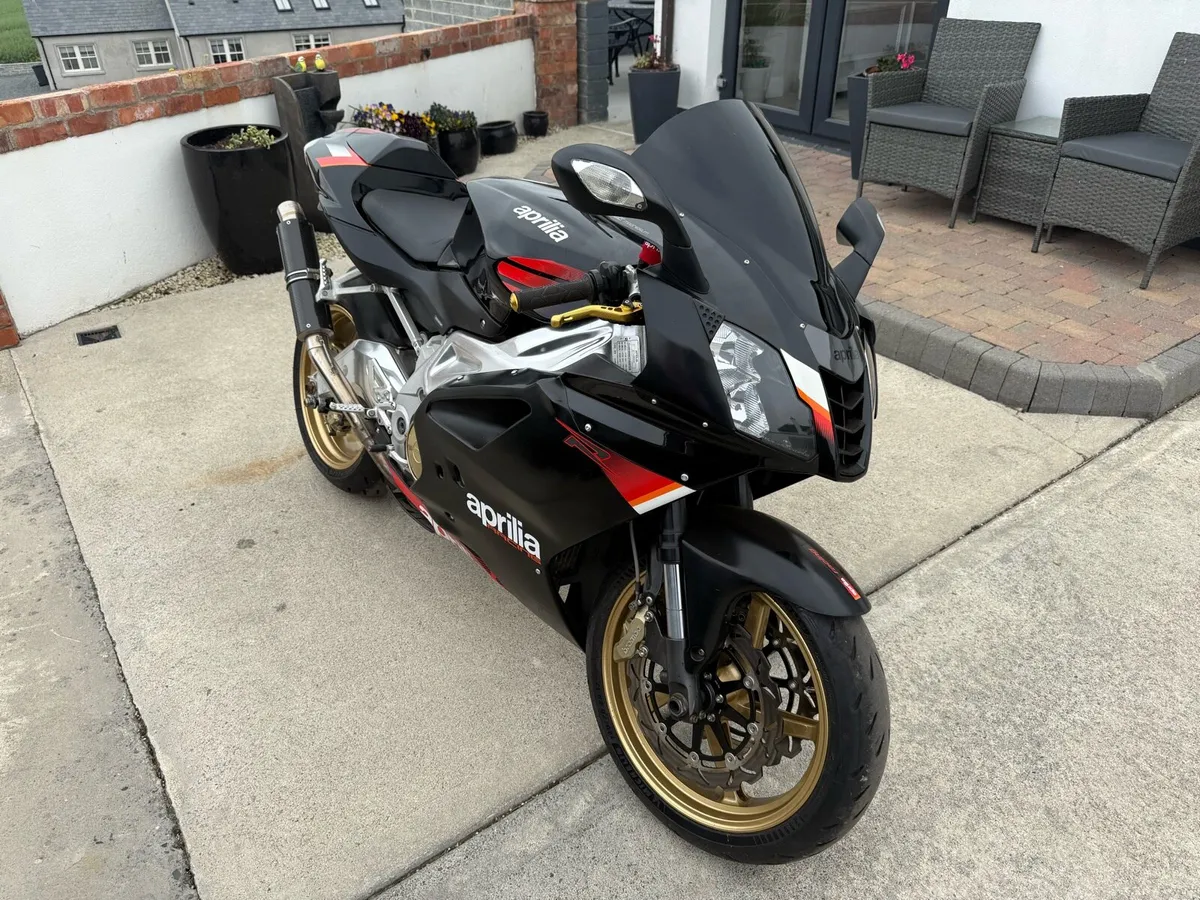 Aprilia Mille 1000 R - Image 1