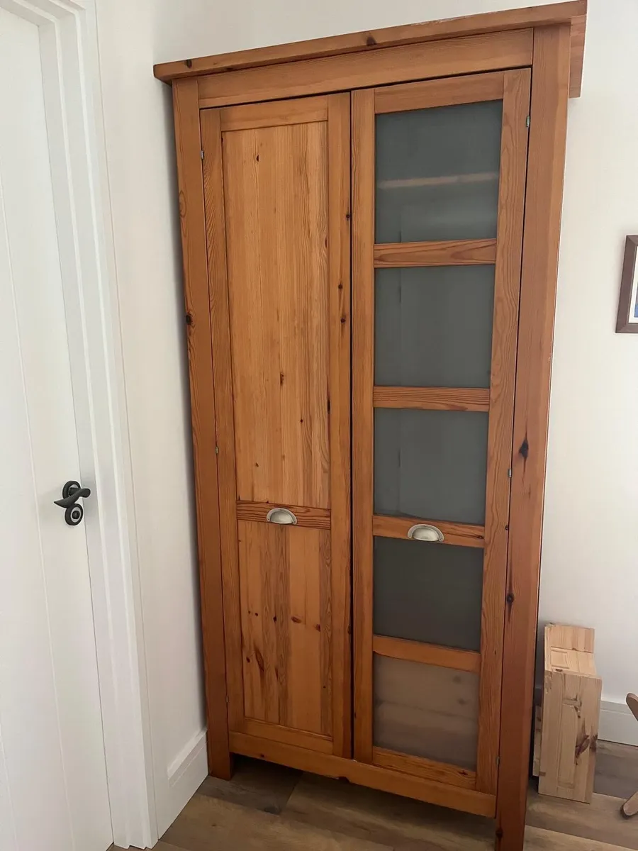 Wardrobe - Image 2