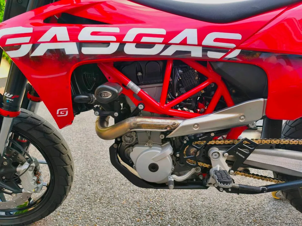 GASGAS 700 SM 2023 - Image 4