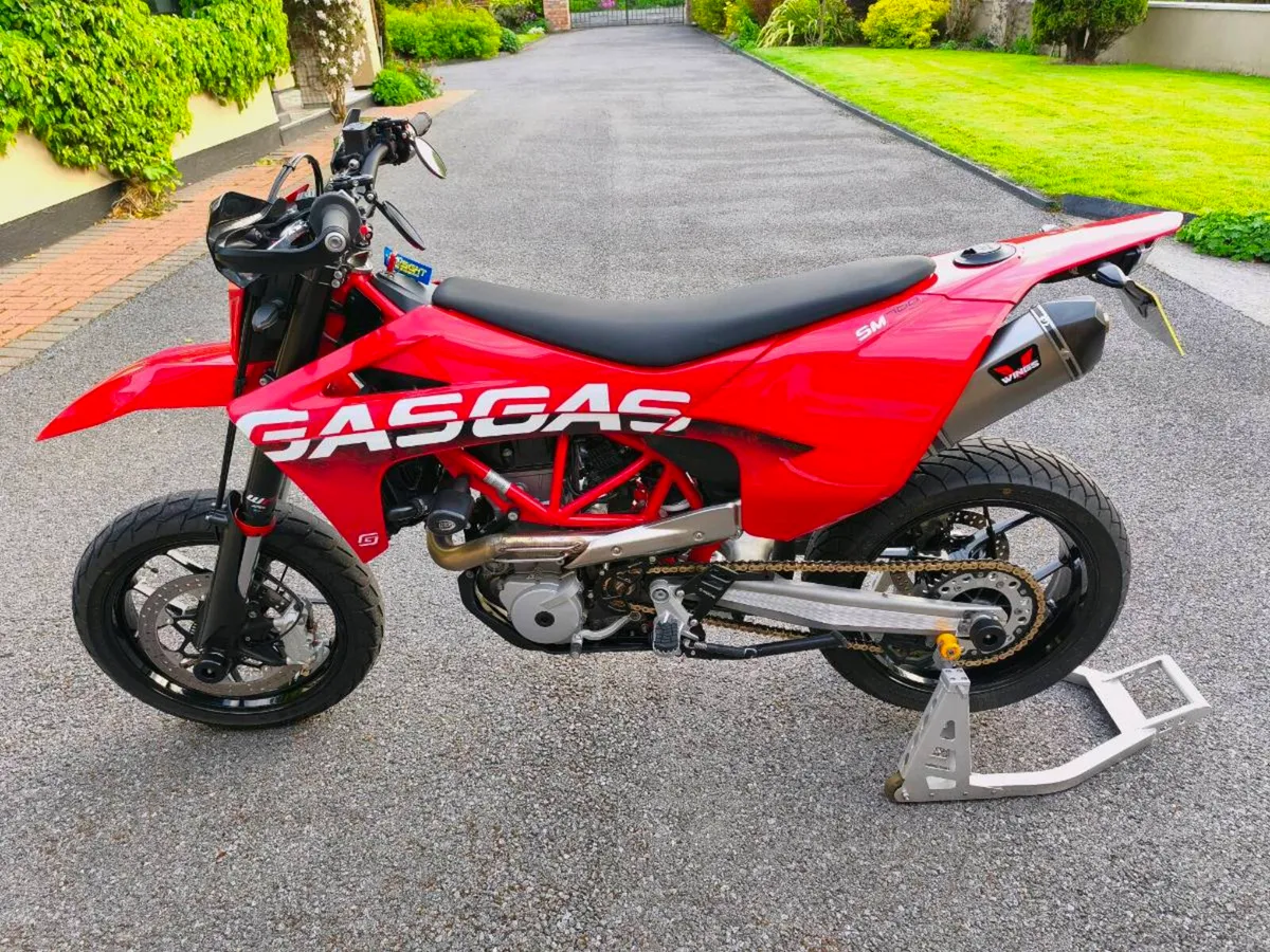 GASGAS 700 SM 2023 - Image 2