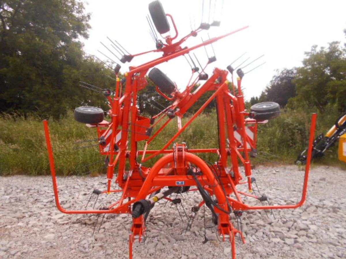 KUHN GF 7802 6-ROTOR TEDDER (NEW @ 0%) - Image 2