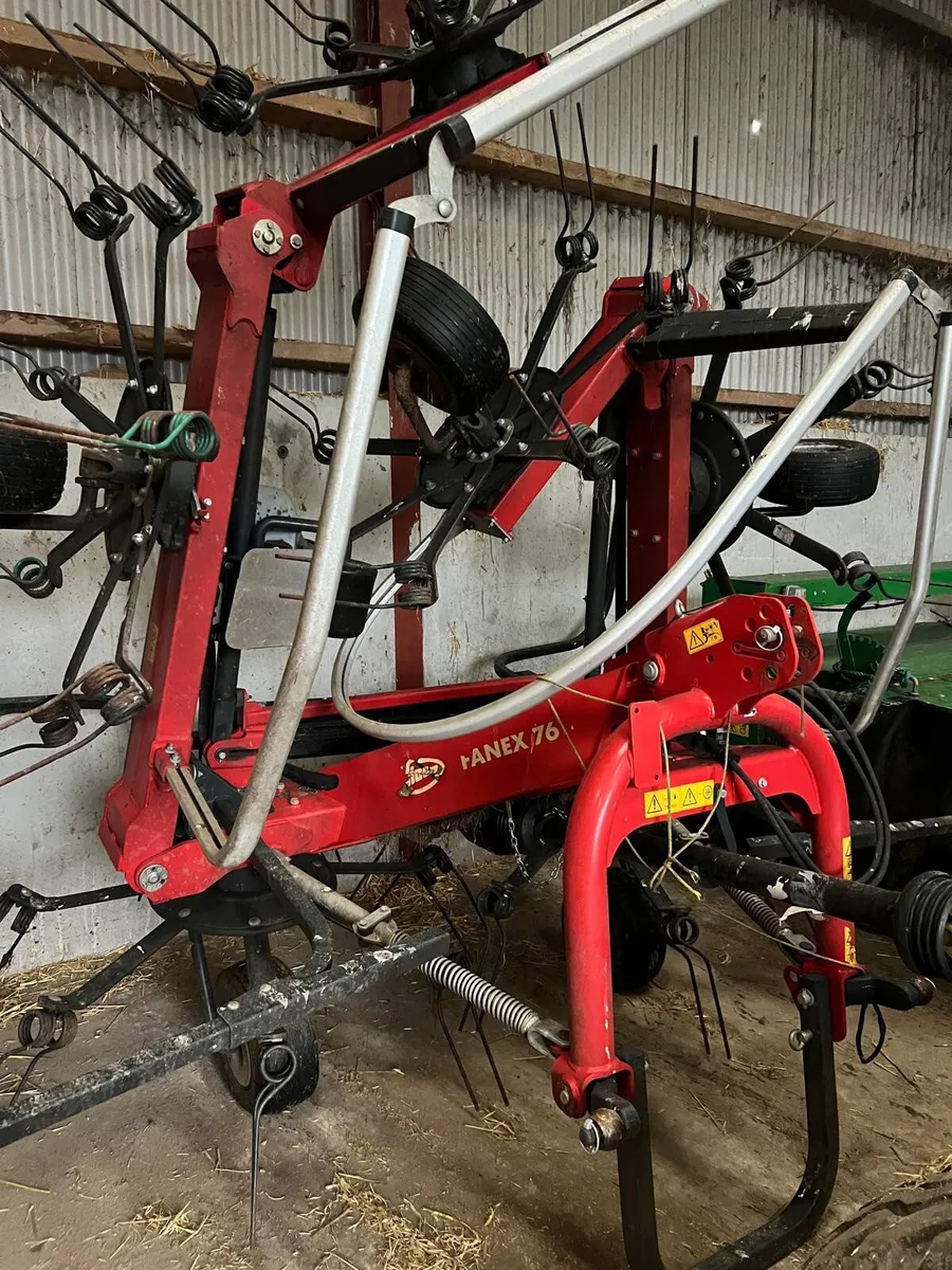 VICON FANEX 764 TEDDER, 6 ROTOR (2019) - Image 1