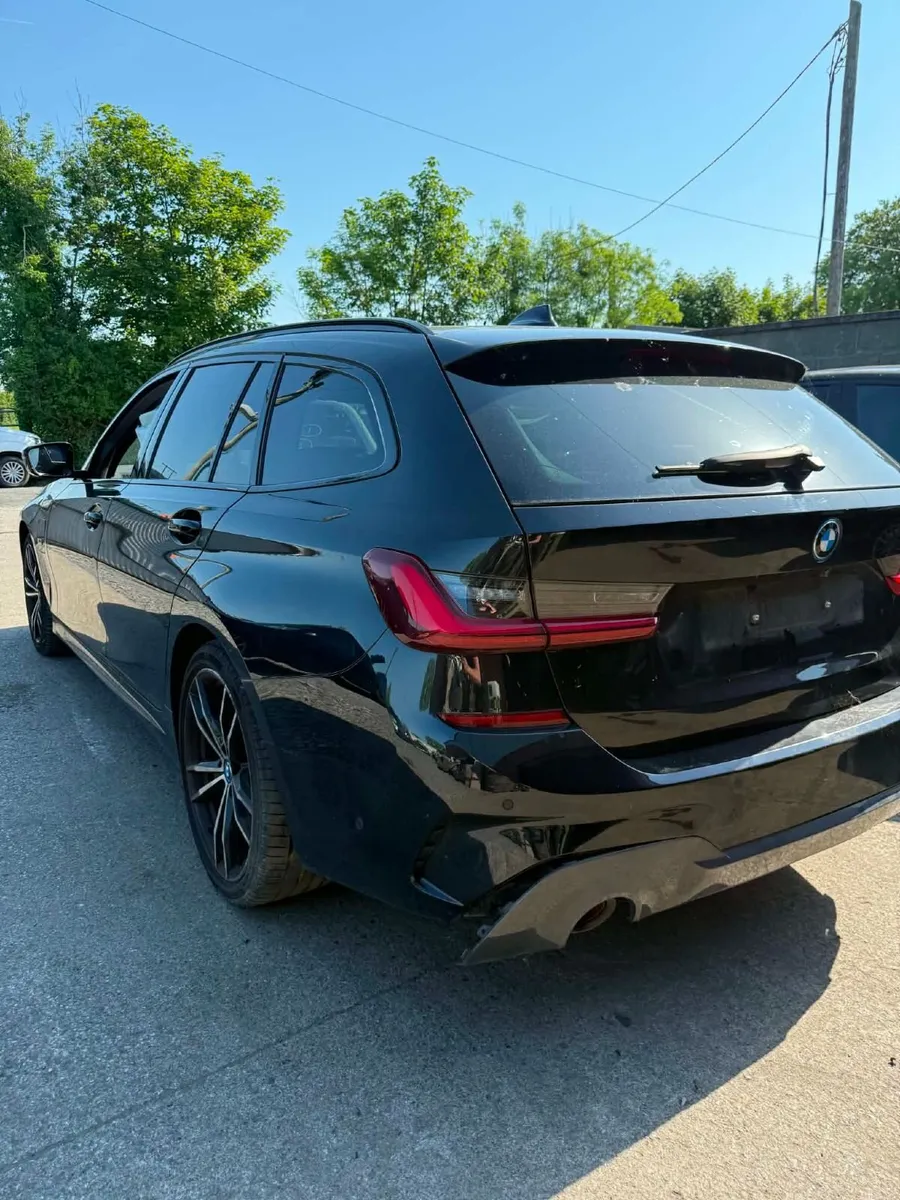 2022 BMW G20 G21 330E M-SPORT 3 Series FOR PARTS - Image 2
