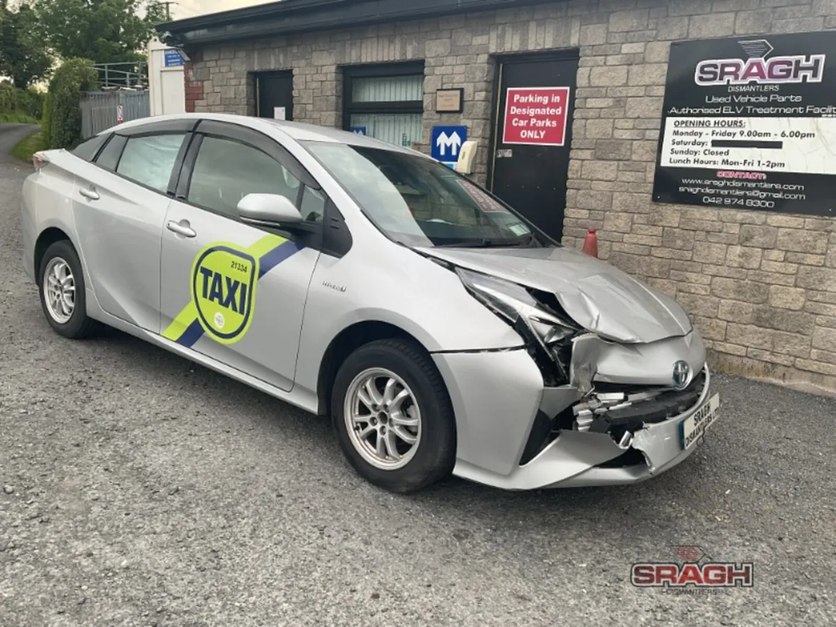 TOYOTA PRIUS COLLECTION - Image 4