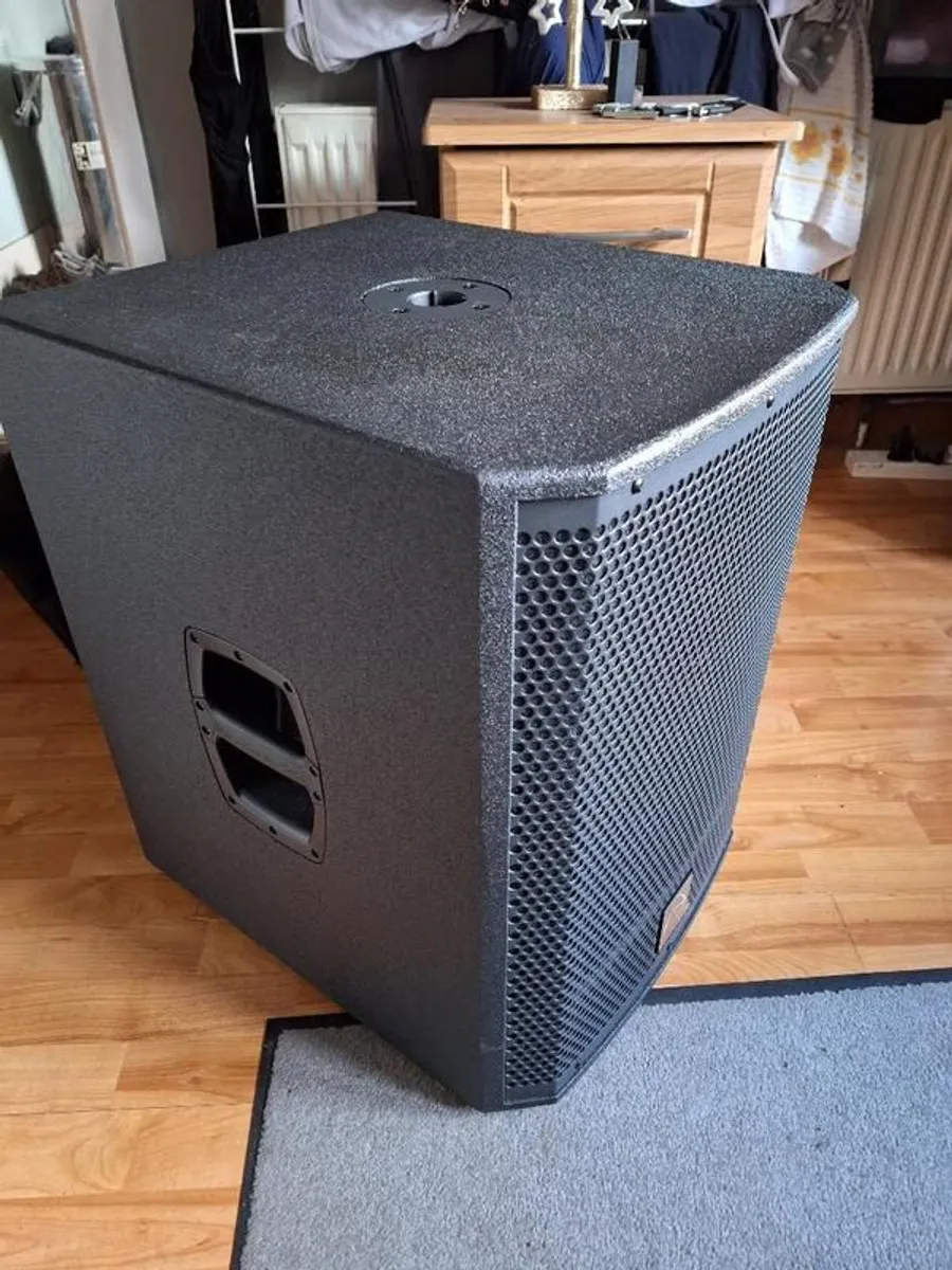 Wharfedale 1400w Active subs - Image 2