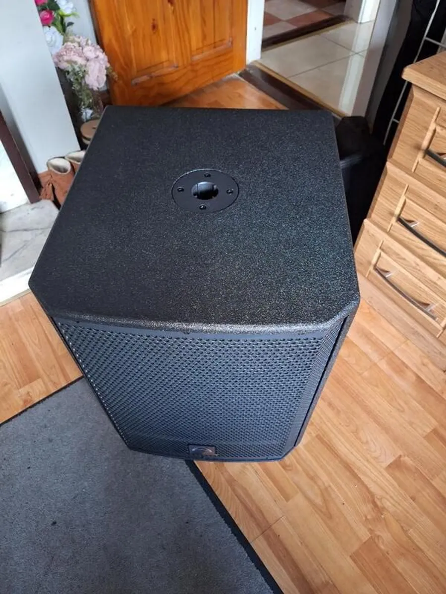 Wharfedale 1400w Active subs - Image 3
