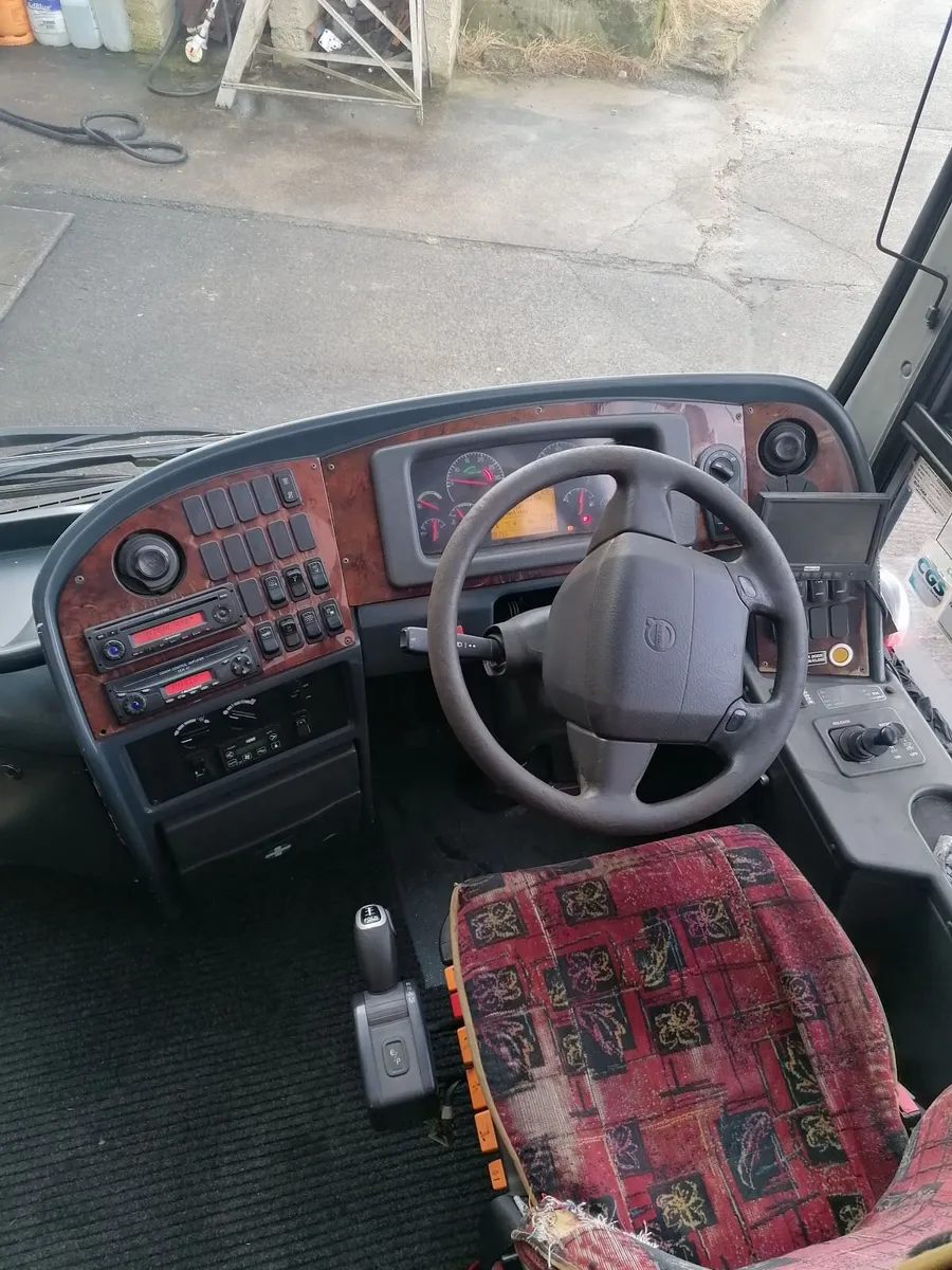 Volvo 2006 - Image 4