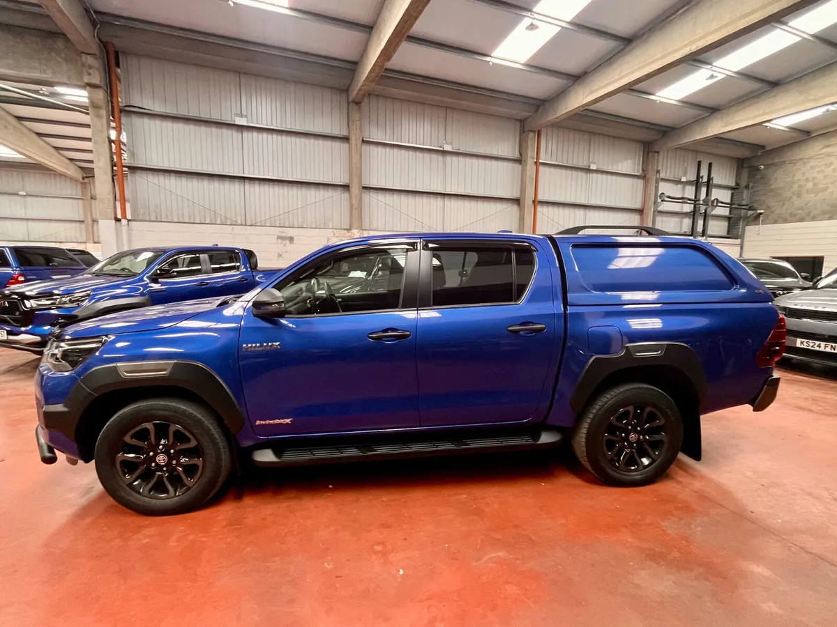 2022 Toyota Hilux 2.8 Invincible X Auto - Image 4