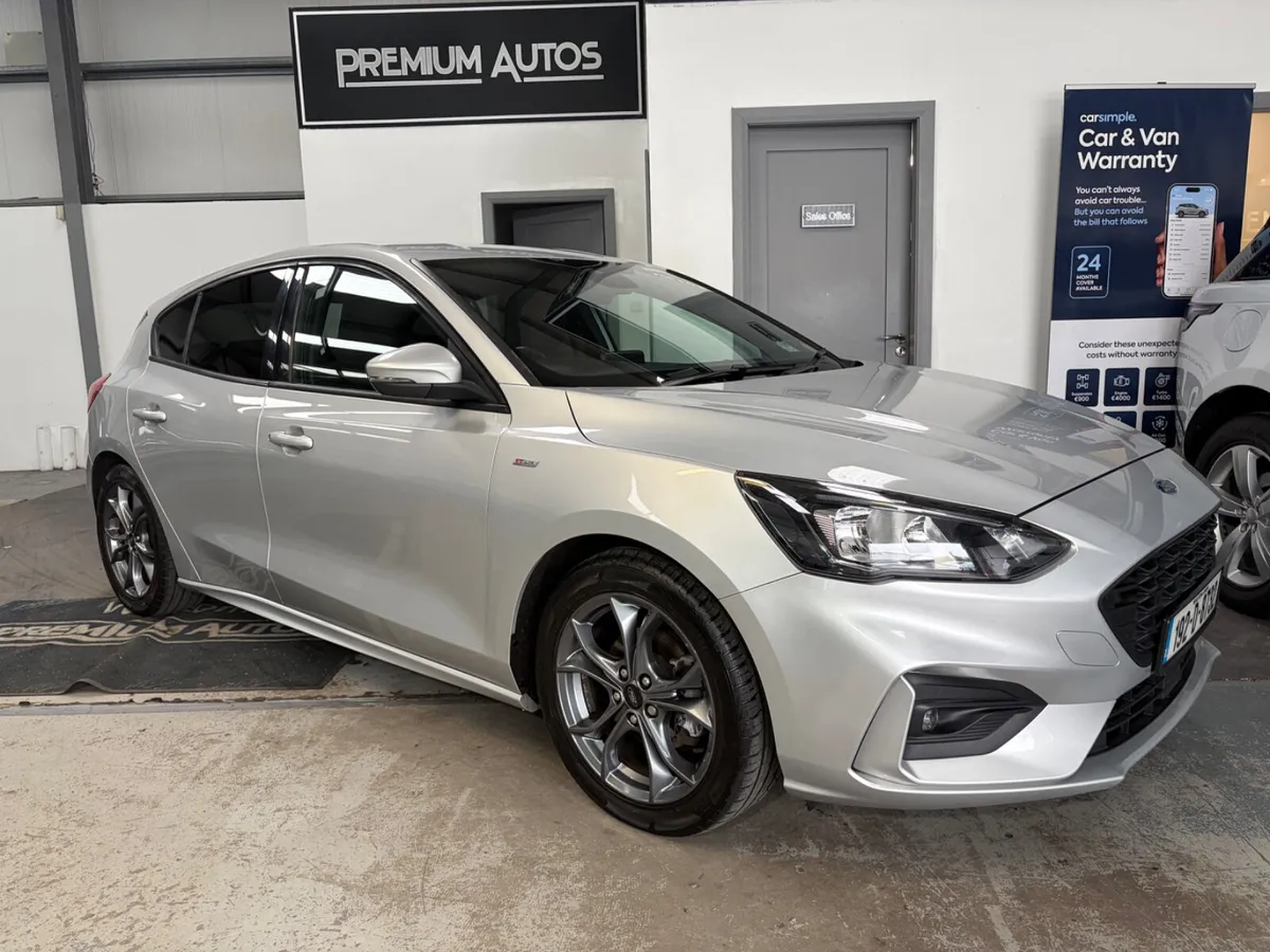 Ford Focus 2021 1.5D  ST LINE. VAN - Image 1