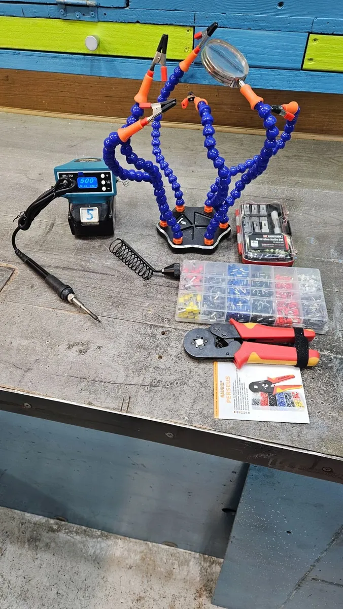 Soldering iron for Makita 18V LXT Batteries - Image 4