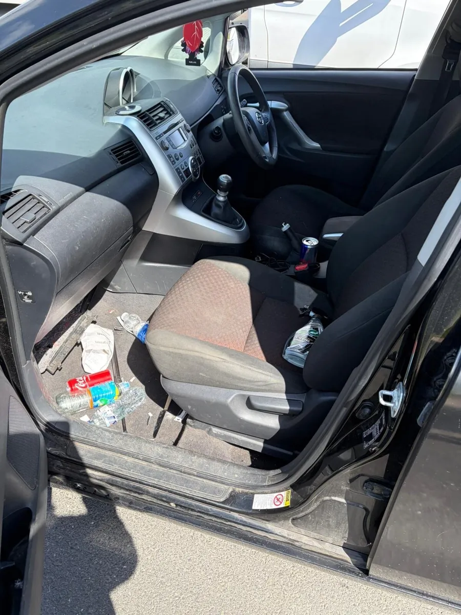 Toyota verso 2,0 d4d - Image 3