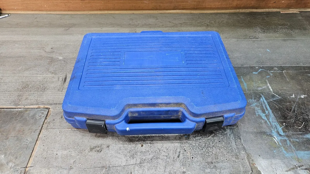 Wheel bearing press puller - Image 3
