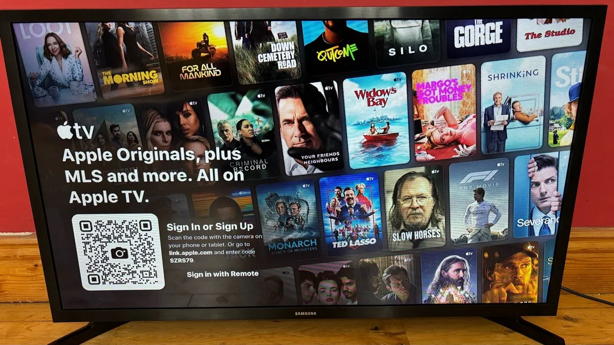 32” Samsung Smart TV - Image 1