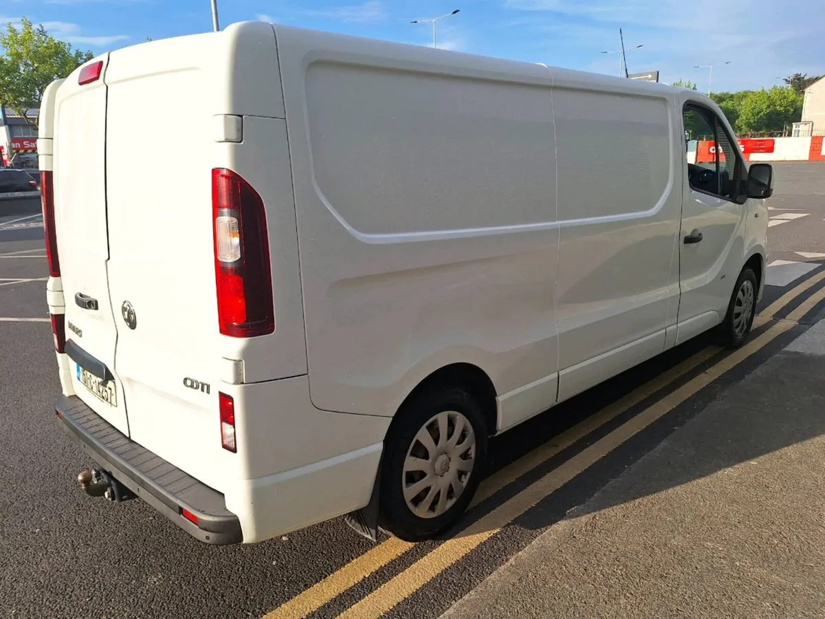 Opel / Vauxhall Vivaro new DOE taxed LWB - Image 3