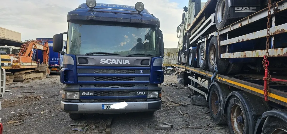 A scania 94D - Image 1