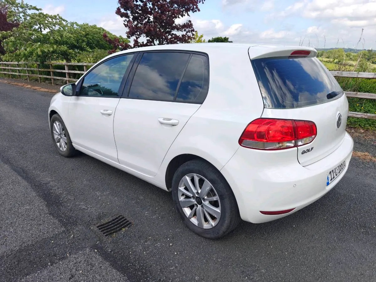 2011 Volkswagen Golf 1.6TDI - Image 3