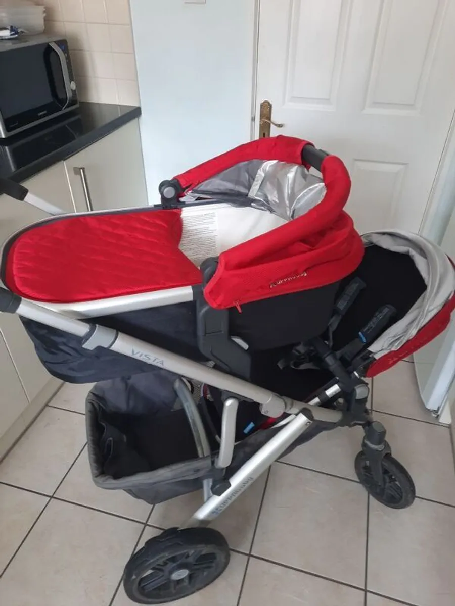 Uppababy Vista Travel System - Image 2