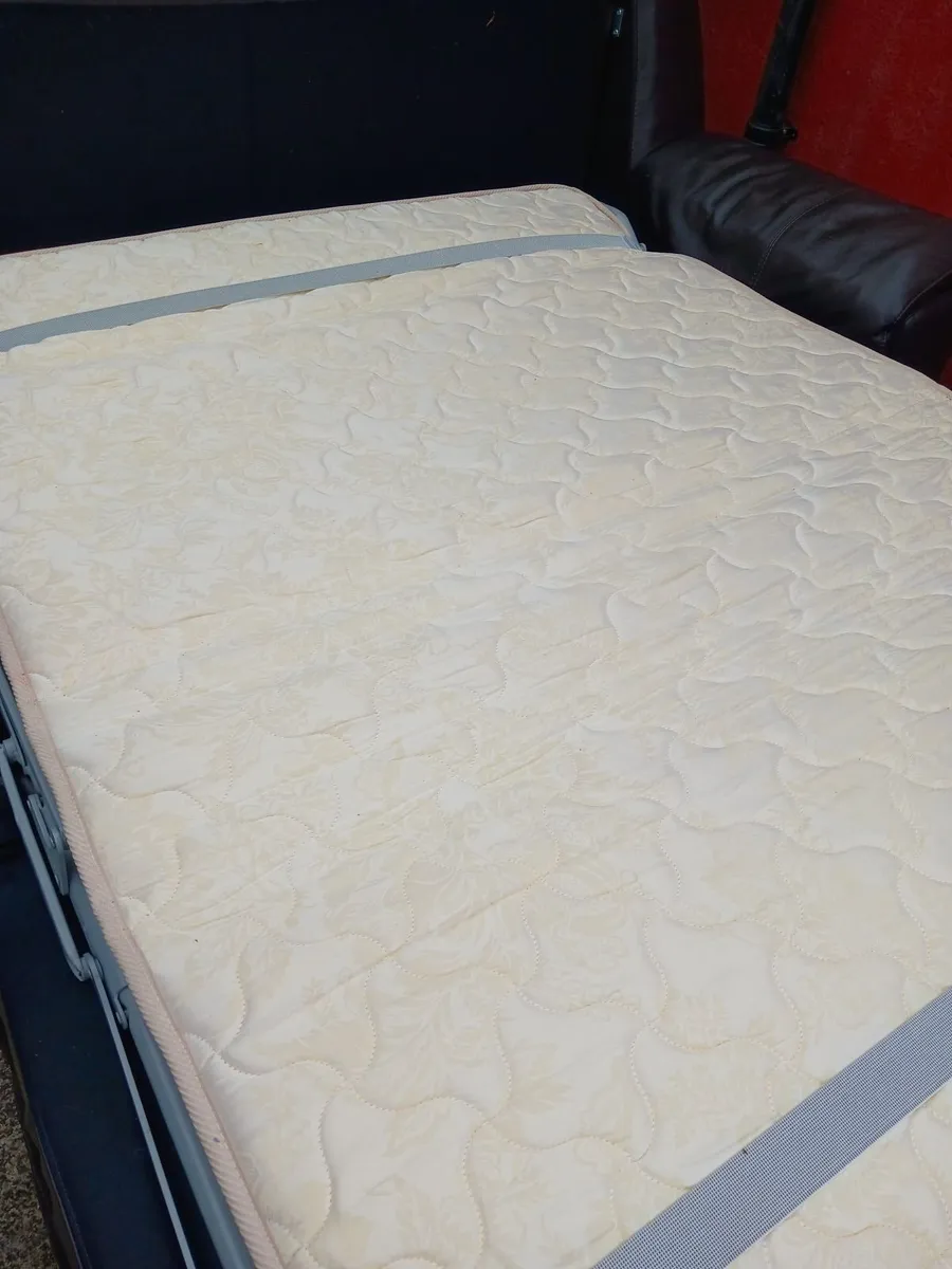 Sofa bed - Image 2