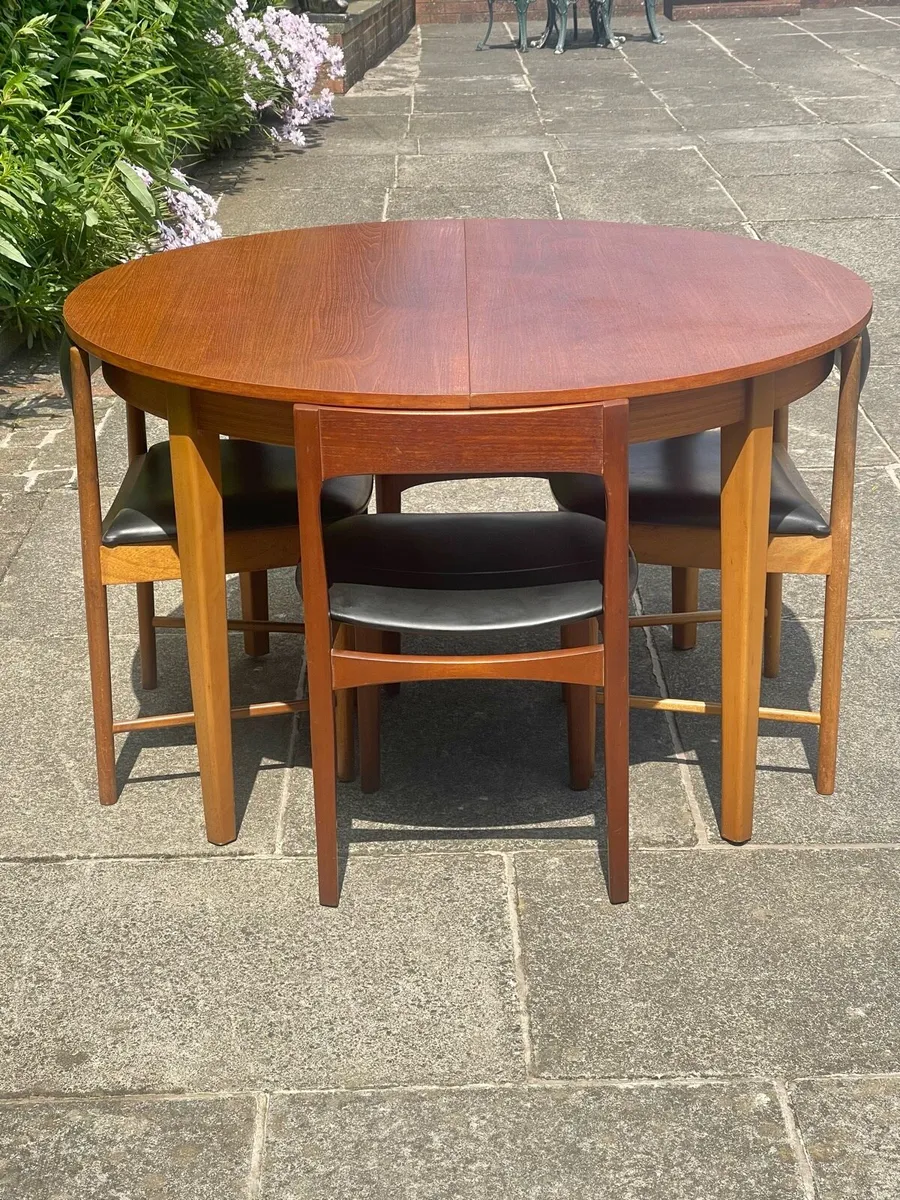 Mid century dining - Image 1