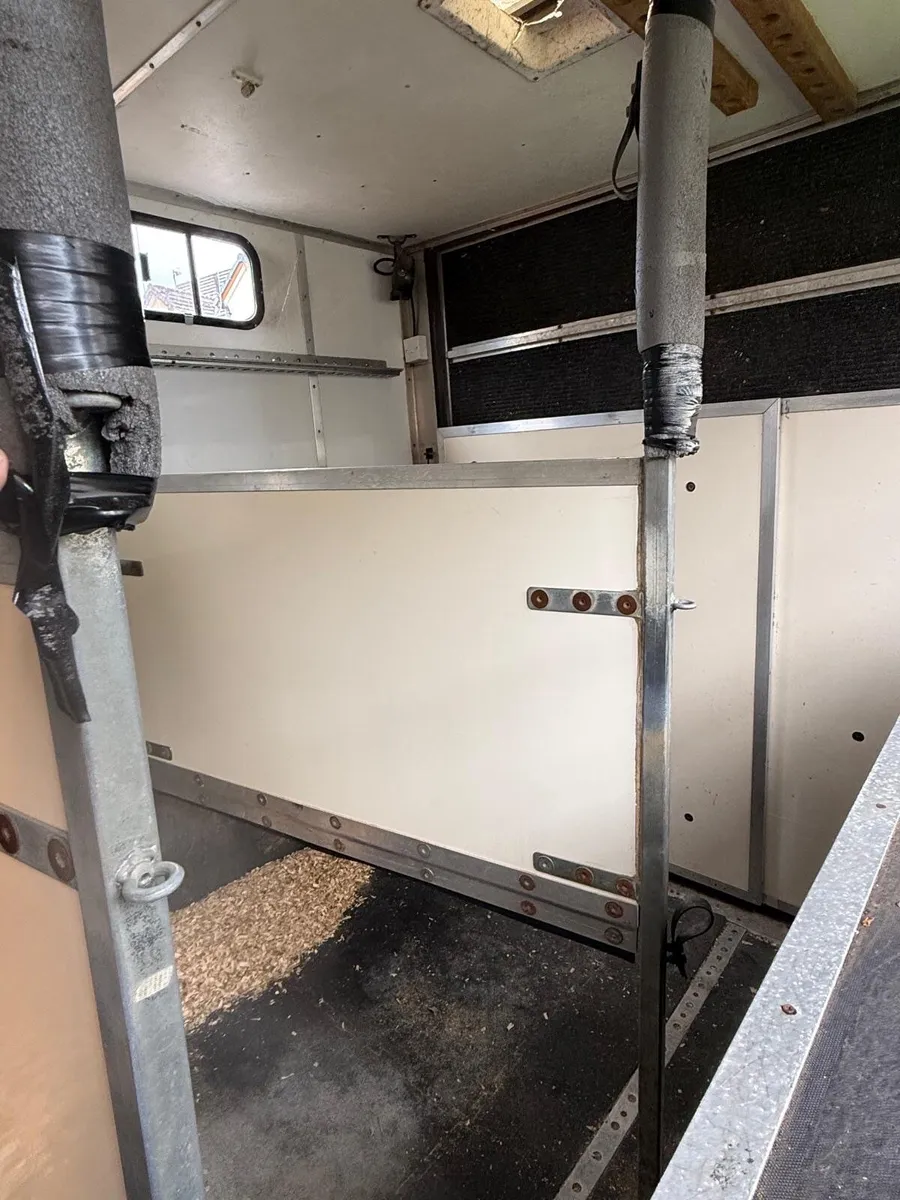 Horse lorry - Image 4