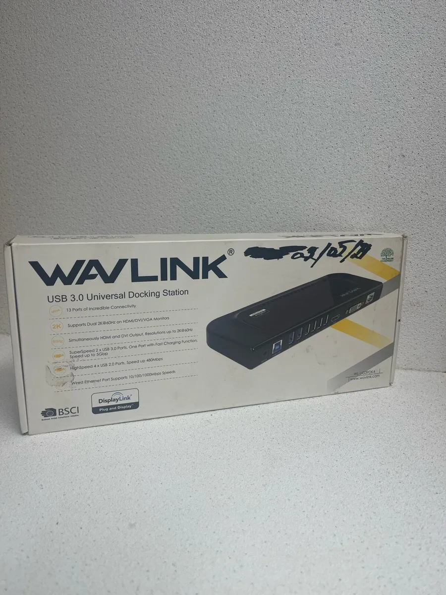 WavLink USB 3.0 Universal Docking Station - Image 1
