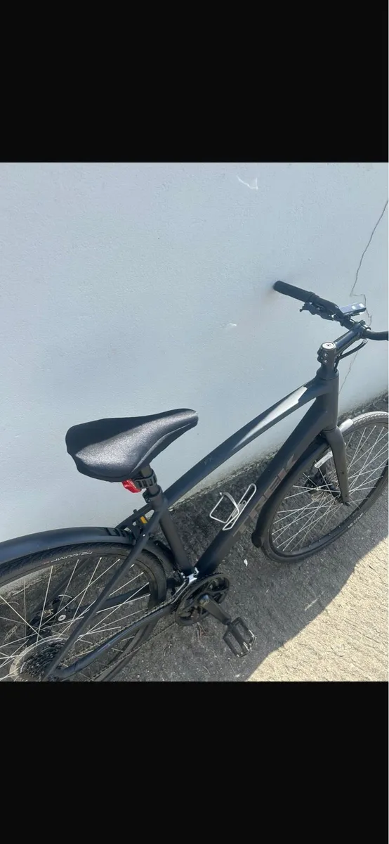 Hybrid Road Bike - Image 1