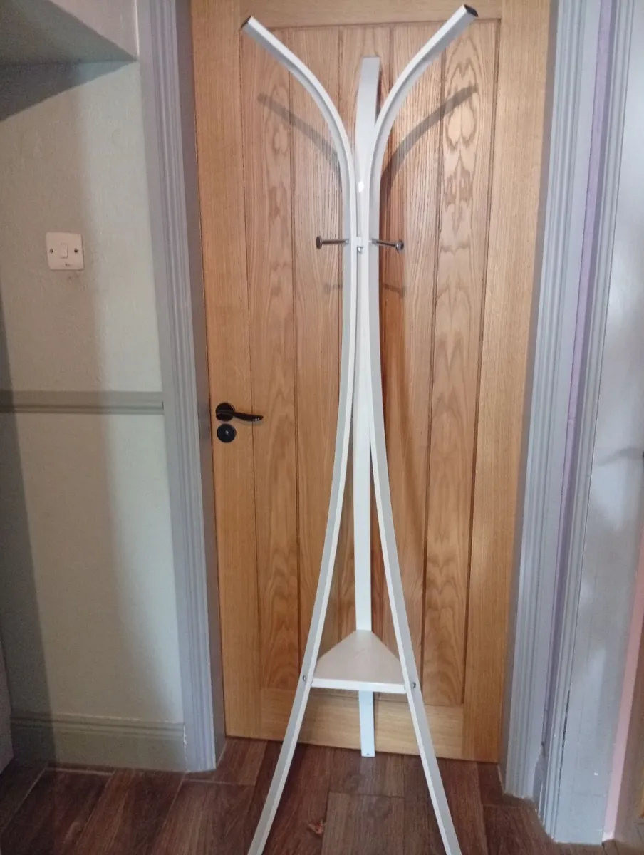 Coat rack