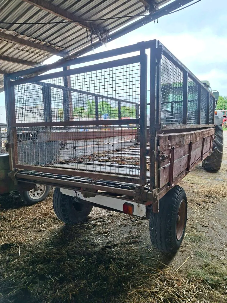 TRACTOR TIPPING TRAILER AND JF TURF TRAILER - Image 3